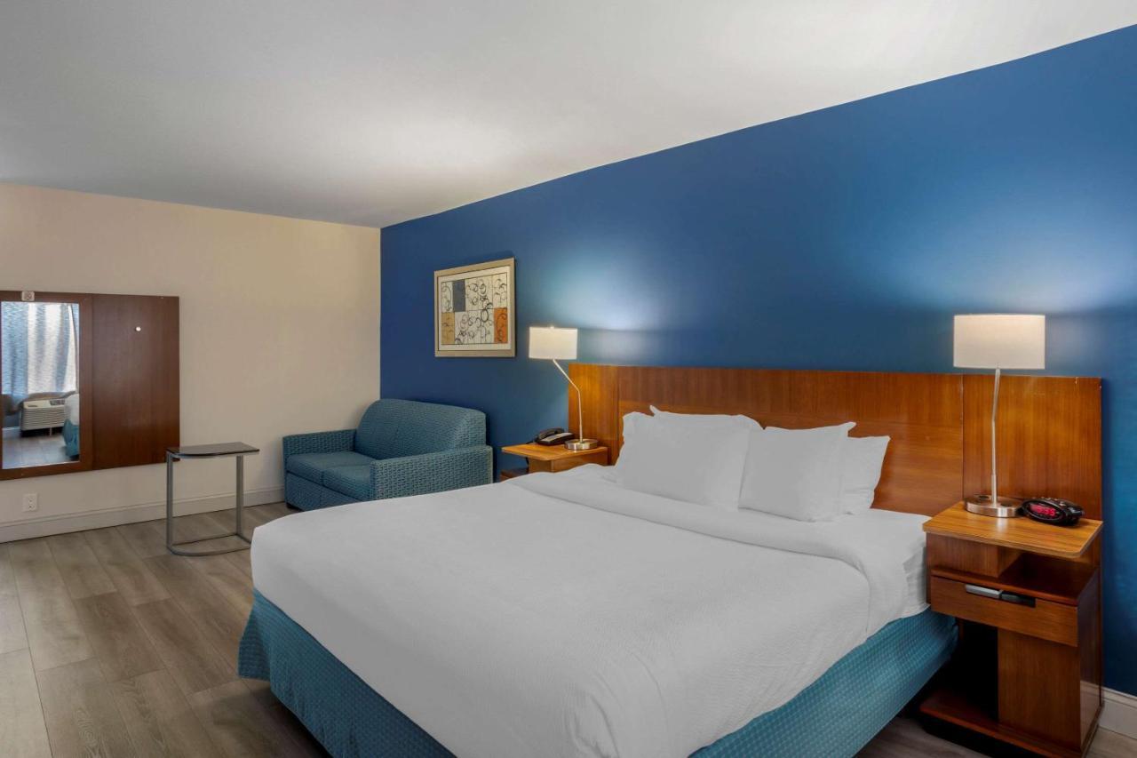 Comfort Inn & Suites Mt Laurel-Philadelphia Mount Laurel Exterior foto